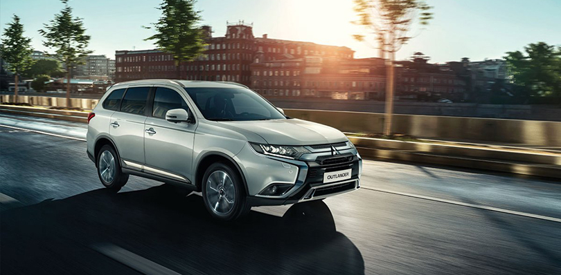 mitsubishi outlander 2020